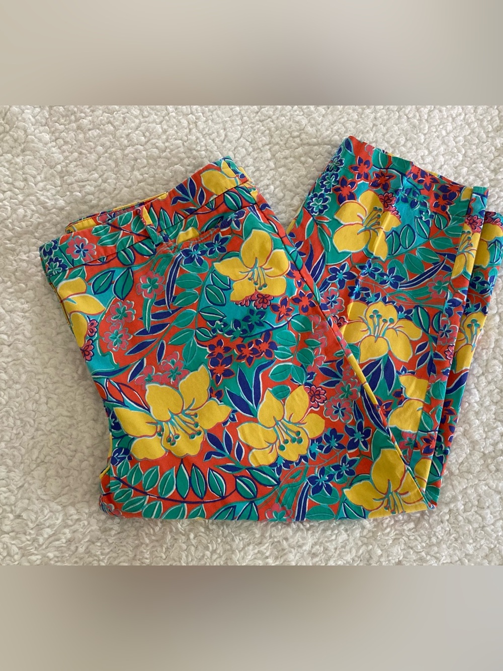 Talbots The Perfect Skimmer floral cropped capri pants, size 16
